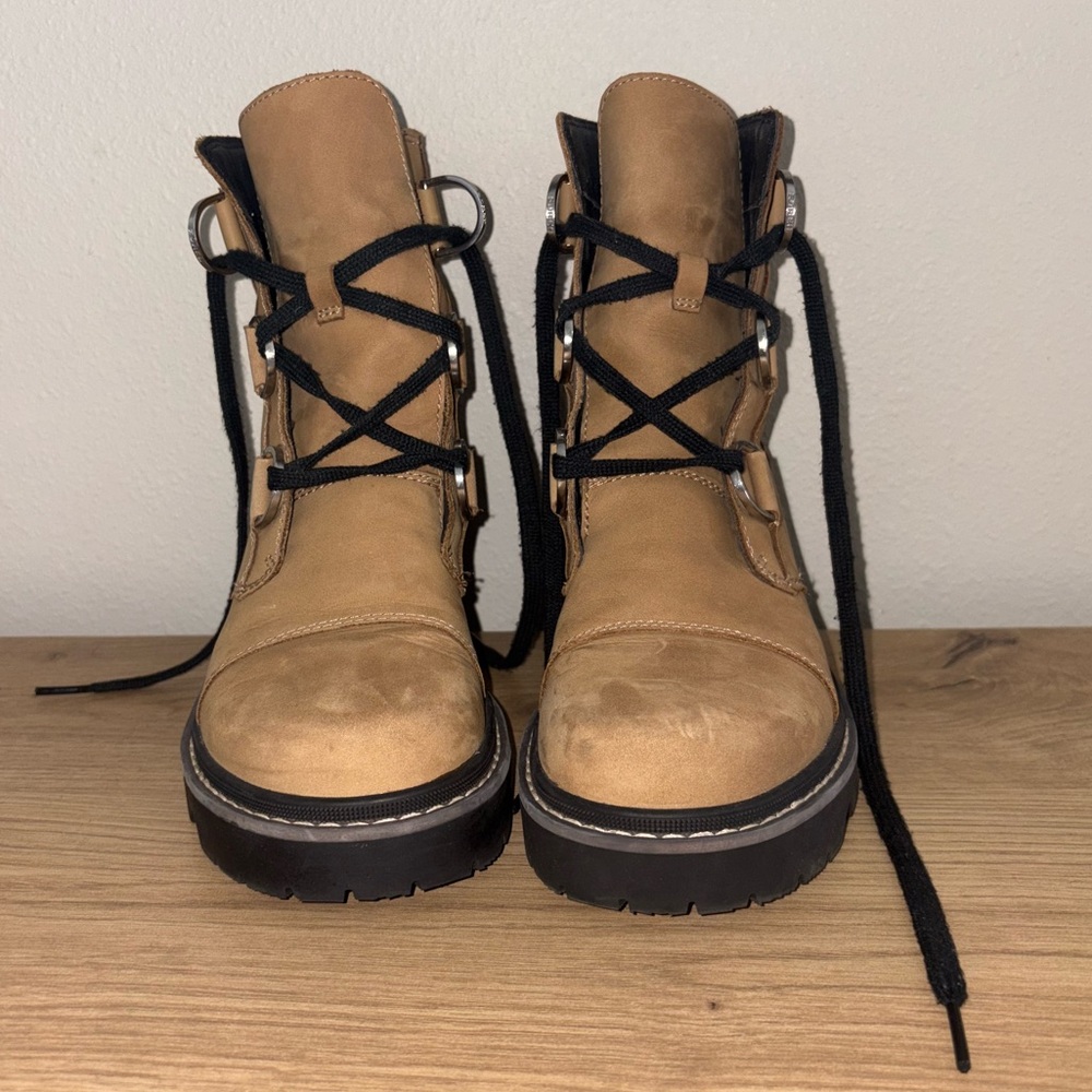 Sorel Tan and Black Joan Boots
